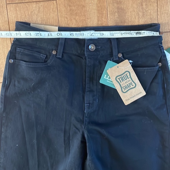 NWT LL bean classic fit 10 black jean - Picture 4 of 7